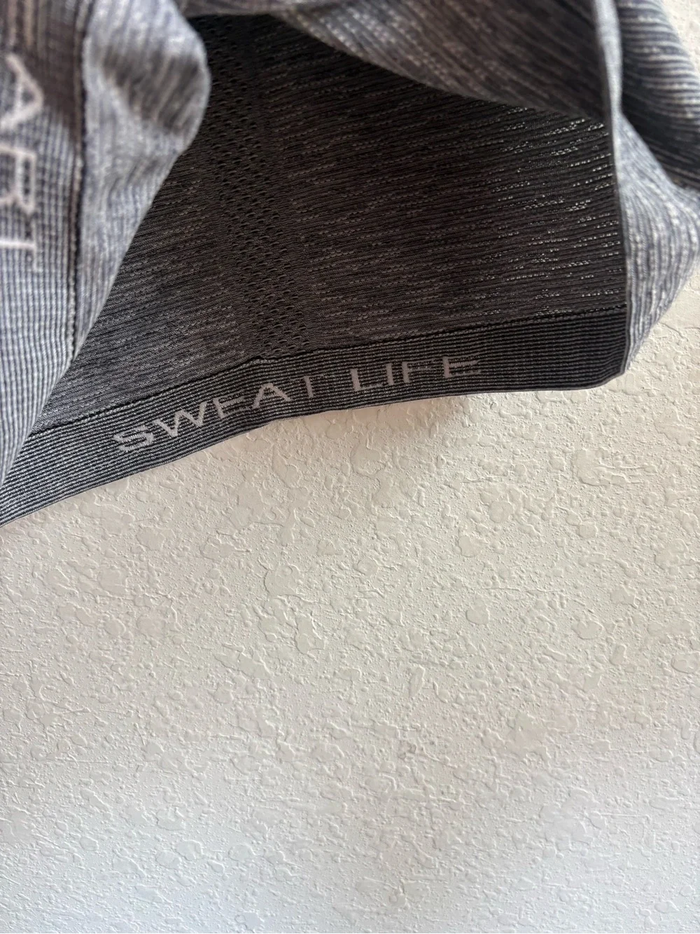 Lululemon Run: Swiftly Tech Short Sleeve Heathered Cadet Blue size 4